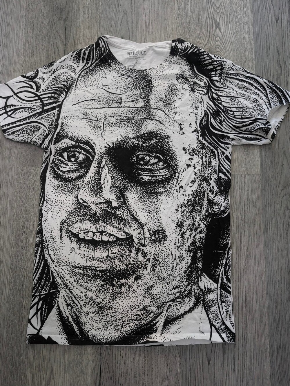 Beetlejuice Hot Topic Face All Over Print Horror Graphic Tee S